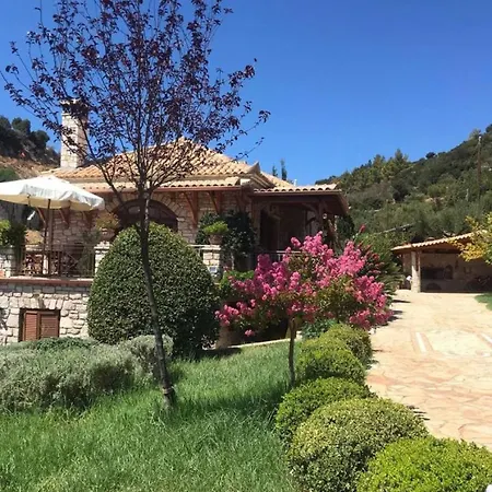 Koroni Holiday home *